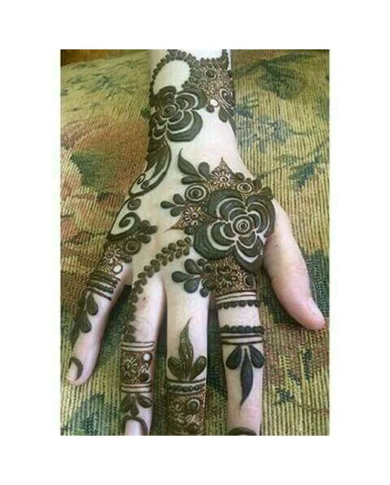 Classic Petal And Peacock Featuring Arabic Mehndi Design