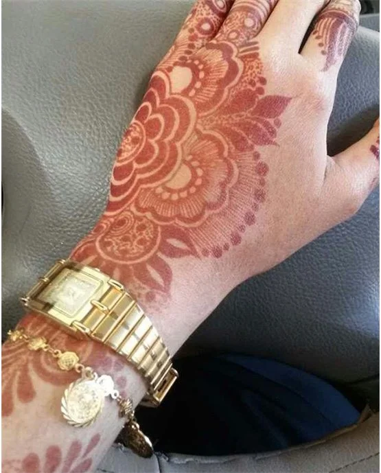 Highlight Inspired Artistic Arabic Mehndi Design