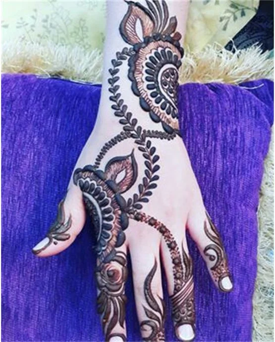 Lattice And Mix Fancy Arabic Mehndi Design Harmony