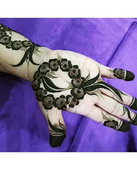 Whimsical Arrangement On Sunflower Arabic Mehndi Design