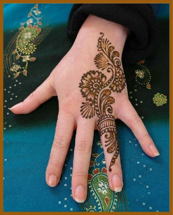 Side floral piece with khafif back hand detailing Khafif%20(Minimal)%20back%20hand Mehndi Design