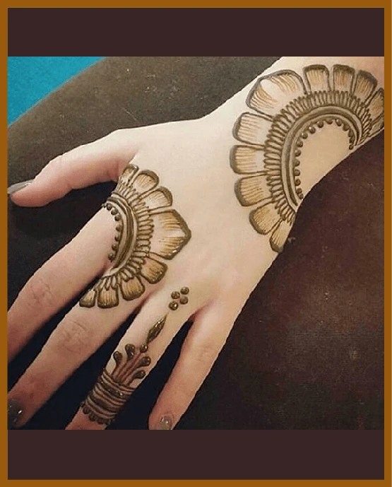 Two half circular flower khafif back hand design Khafif%20(Minimal)%20back%20hand Mehndi Design
