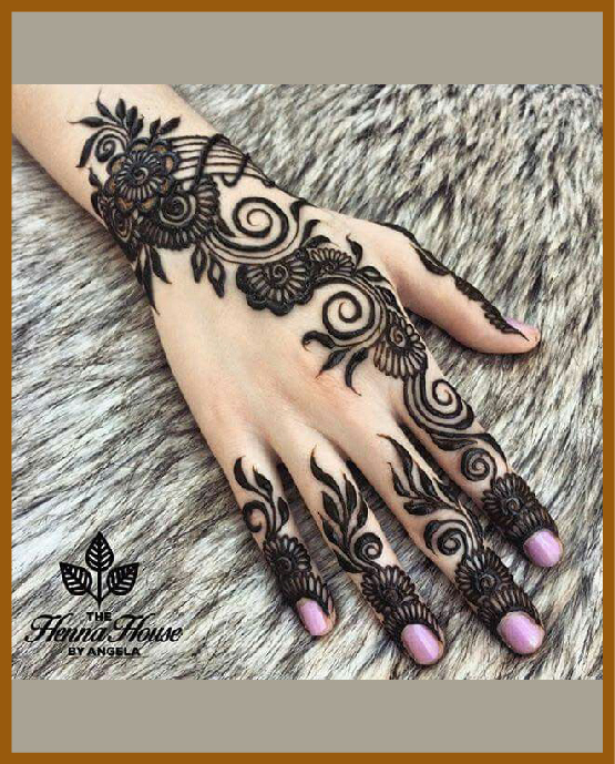 Linear net layout in simple back hand mehndi Linear net layout in simple back hand mehndi