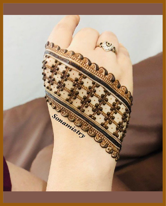 Minimal net pattern for simple back hand design Simple%20back%20hand Mehndi Design Minimal net pattern for simple back hand design Simple%20back%20hand Mehndi Design