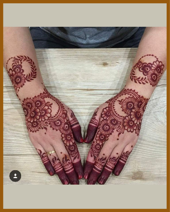 Stylish back hand minimalist floral mehndi design Stylish back hand minimalist floral mehndi design