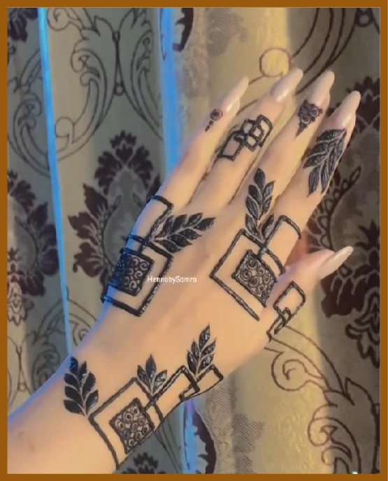 Aesthetic back hand geometric mehndi design for girls Aesthetic back hand geometric mehndi design for girls