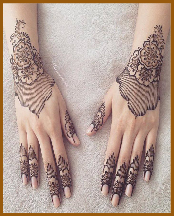 Elegant aesthetic mehndi with wrist band look Elegant aesthetic mehndi with wrist band look