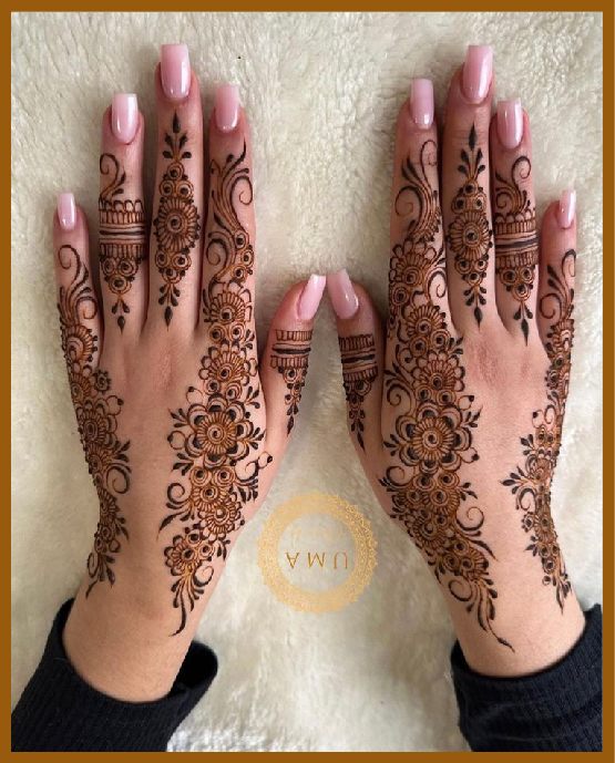 Stylish aesthetic mehndi with rose petals Stylish aesthetic mehndi with rose petals