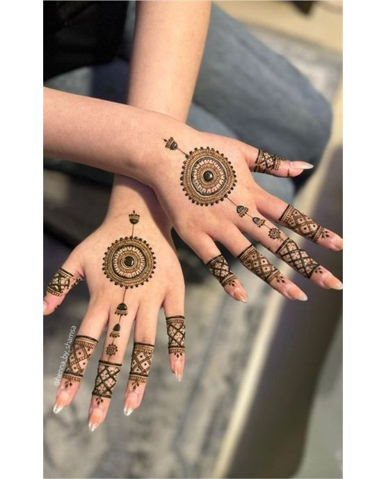 Charming Trail Back Hand Mehndi Design Layout Charming Trail Back Hand Mehndi Design Layout