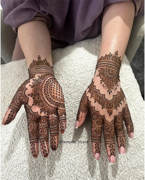 Plait Inspired Trendy Back Hand Mehndi Design Plait Inspired Trendy Back Hand Mehndi Design