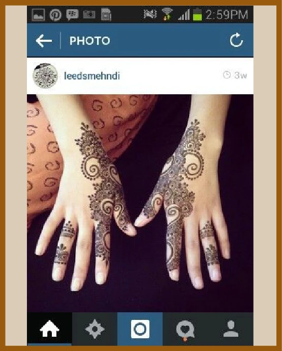 Light finger chain pattern in modern back hand mehndi design Light finger chain pattern in modern back hand mehndi design