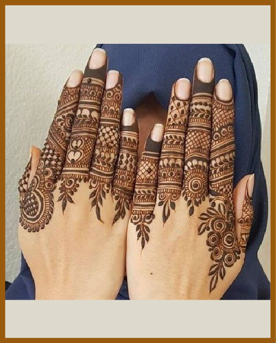 Square net chain fingers modern back hand mehndi design Square net chain fingers modern back hand mehndi design