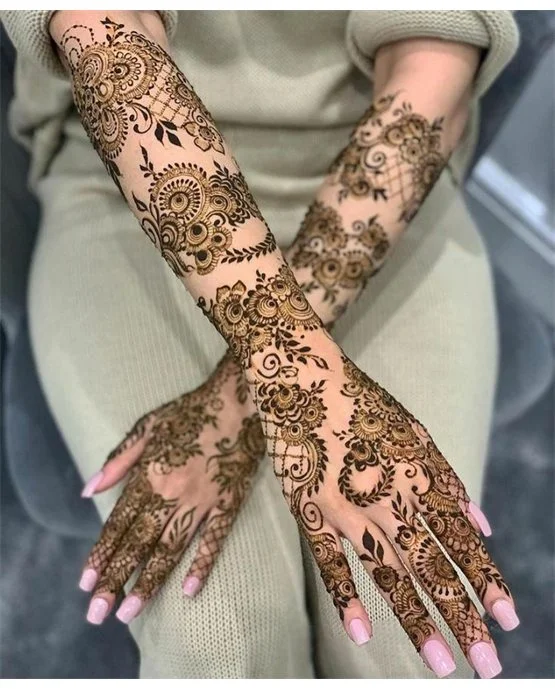 Grand Arch Bridal Mehndi Design Spread