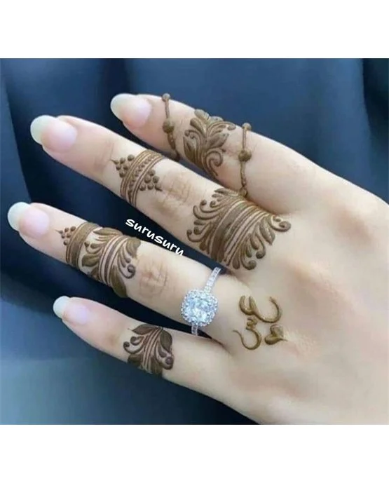 Fusion Sketch Idea On Simple Finger Mehndi Design