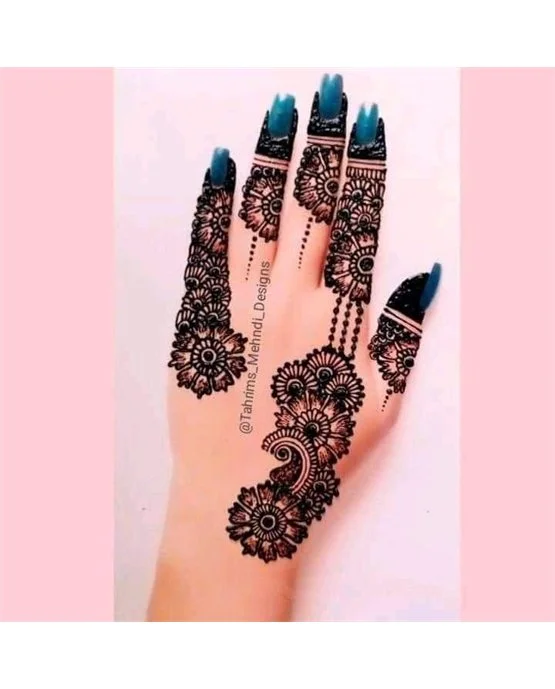 Bloom Inspired Chic Stylish Finger Mehndi Design