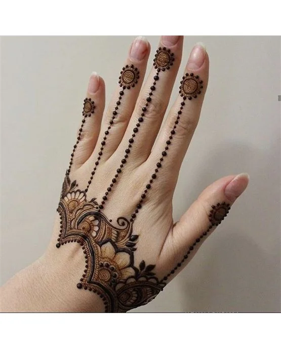 Droplet And Sunflower Lovely Stylish Finger Mehndi Design Motif