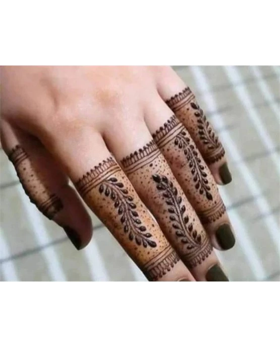 Grand Arch Back Finger Mehndi Design Spread Grand Arch Back Finger Mehndi Design Spread
