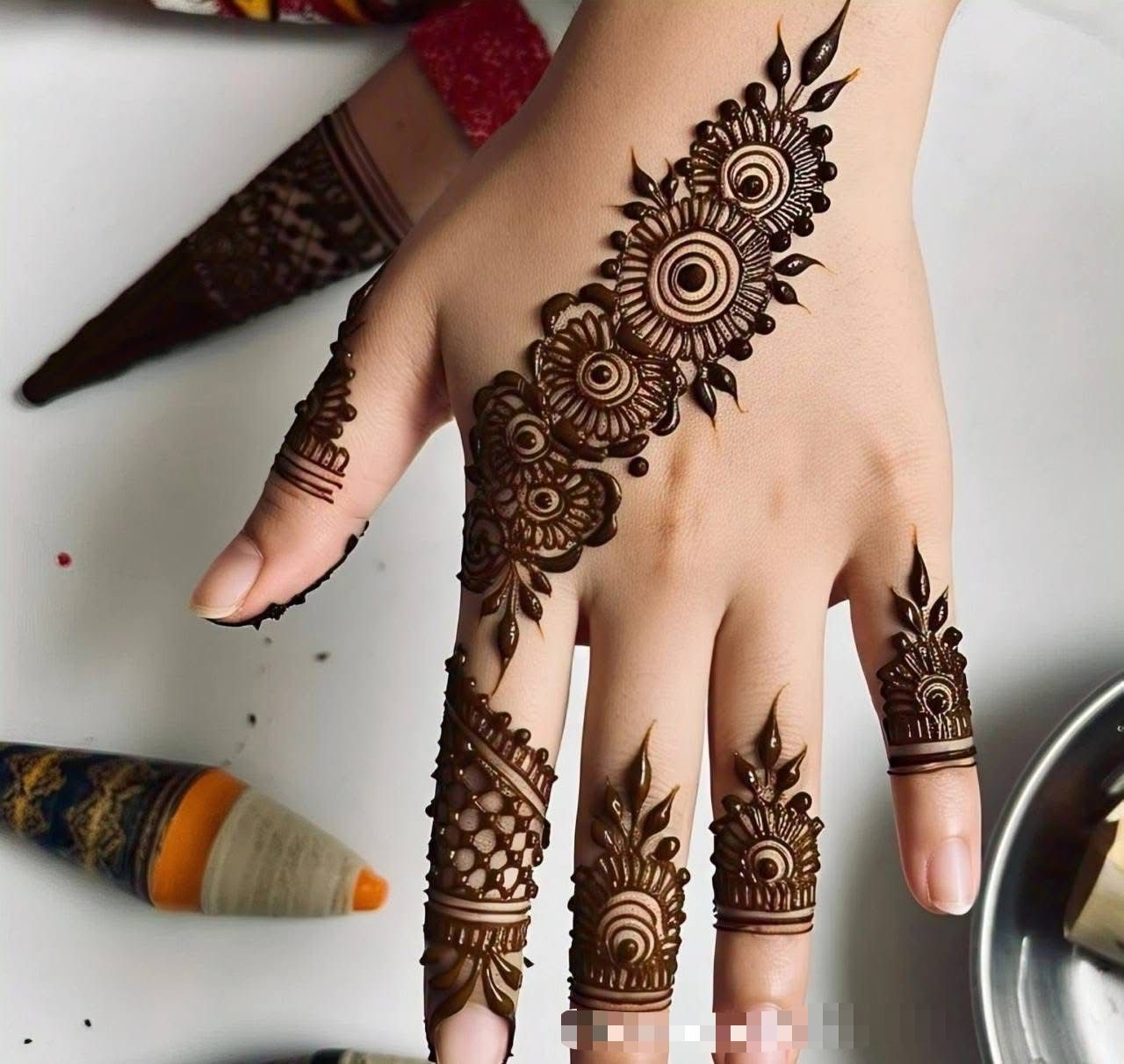 New finger mehndi design 75 New finger mehndi design 75