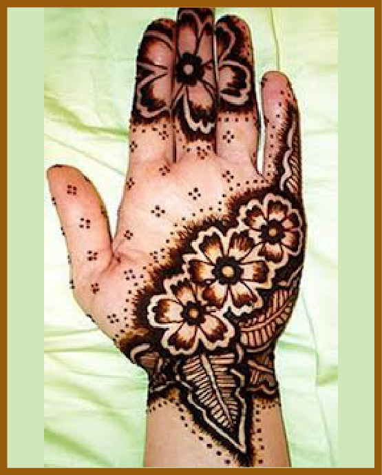 Star flowers aesthetic front hand mehndi design with vines Star flowers aesthetic front hand mehndi design with vines