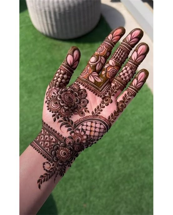 Butterfly Inspired Vibrant Front Hand Mehndi Design Butterfly Inspired Vibrant Front Hand Mehndi Design