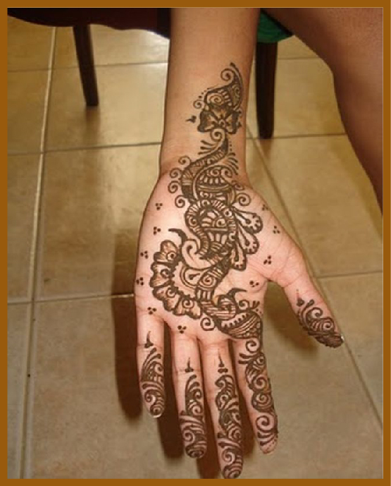Slim band and dot combo in minimal front hand mehndi design Slim band and dot combo in minimal front hand mehndi design