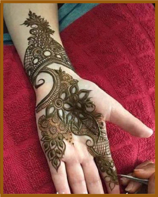 Lotus bloom in modern front hand mehndi design Lotus bloom in modern front hand mehndi design