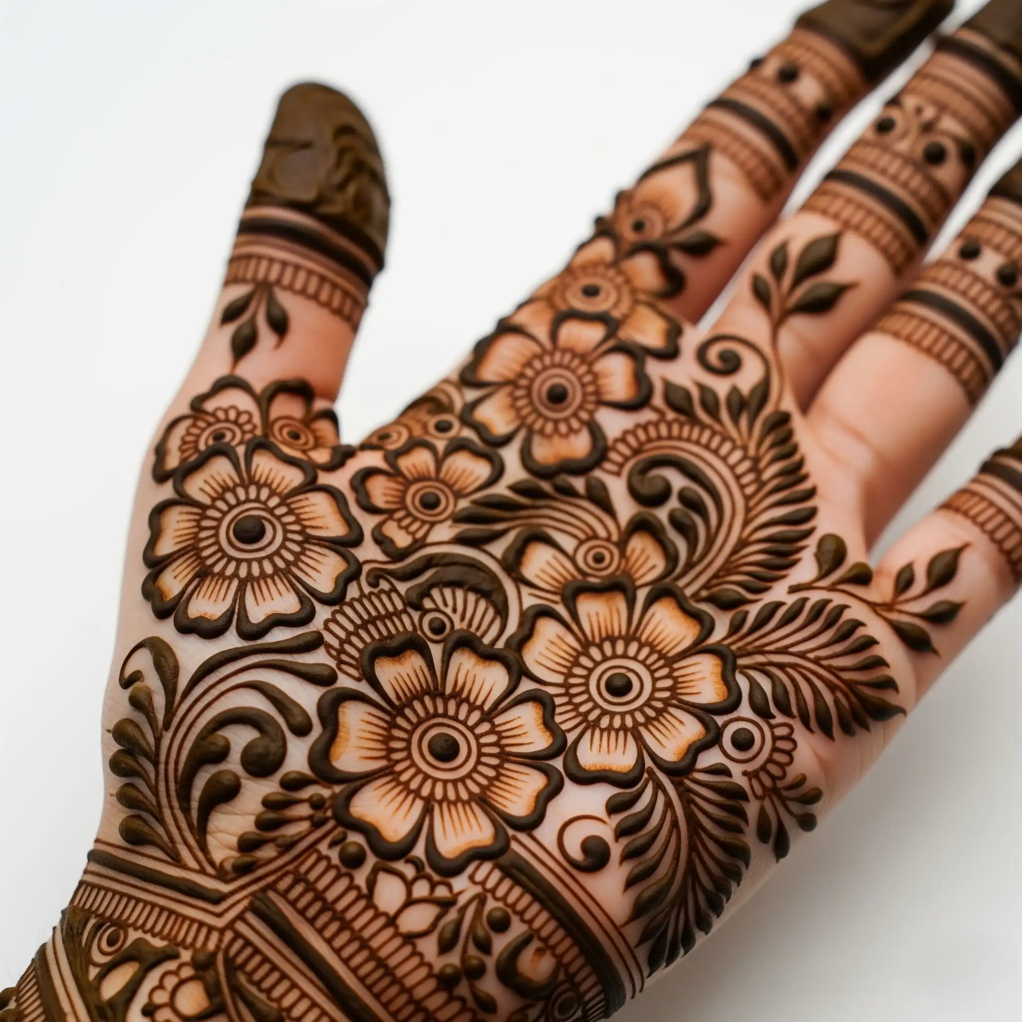 New front hand mehndi design 193 New front hand mehndi design 193