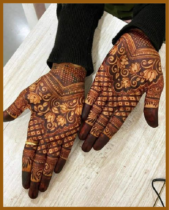 Royal front hand mehndi design with diamond strokes Royal front hand mehndi design with diamond strokes