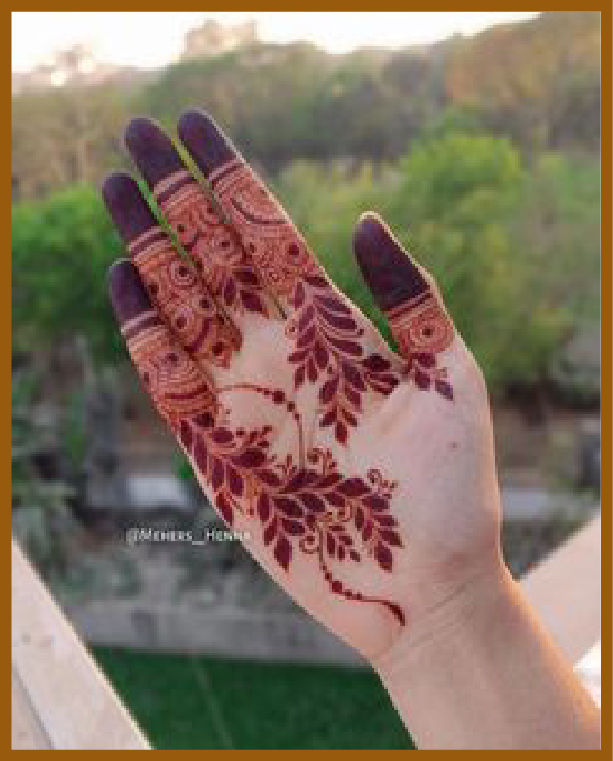 Light petal fill in elegant simple front hand mehndi design Light petal fill in elegant simple front hand mehndi design