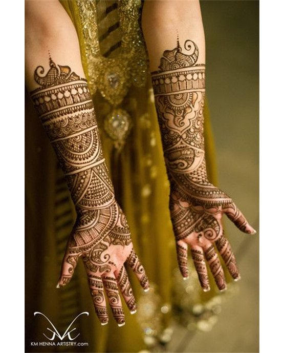 Classic Petal And Peacock Featuring Front Full Hand Mehndi Design Classic Petal And Peacock Featuring Front Full Hand Mehndi Design