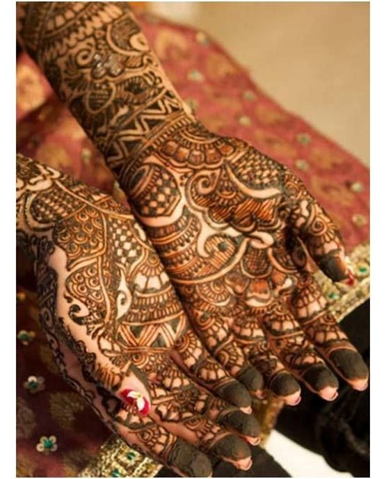Flowing Symmetry On Cluster Front Full Hand Mehndi Design Flowing Symmetry On Cluster Front Full Hand Mehndi Design