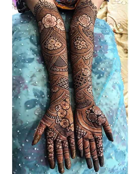 Star Inspired Minimal Modern Full Hand Mehndi Design Star Inspired Minimal Modern Full Hand Mehndi Design