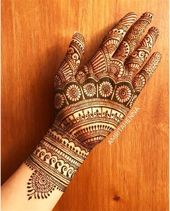 Festive Bracelet With Rose Featuring Simple Full Hand Mehndi Design Festive Bracelet With Rose Featuring Simple Full Hand Mehndi Design