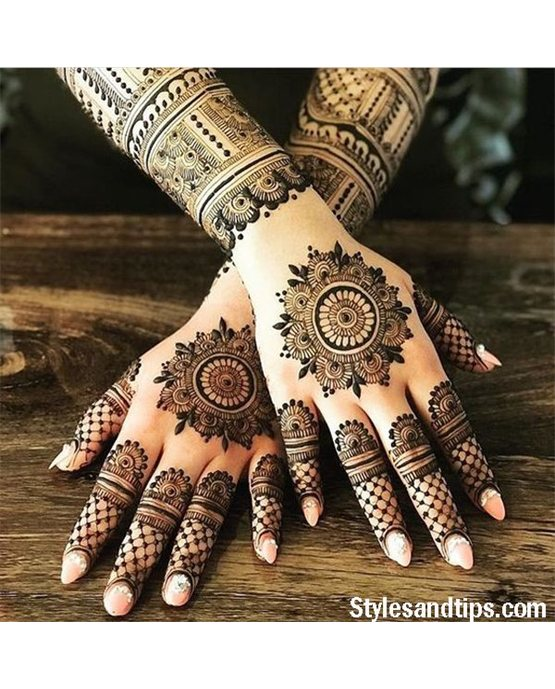 Lace Arch Theme Using Simple Full Hand Mehndi Design Lace Arch Theme Using Simple Full Hand Mehndi Design