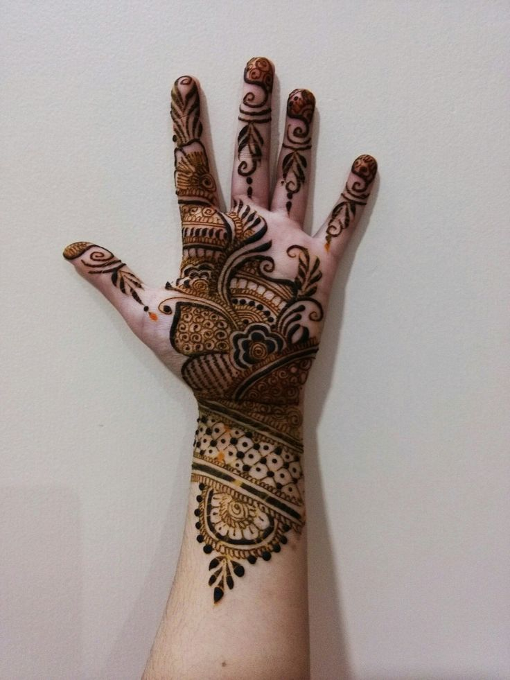 Kids cute mehndi design 45 Kids cute mehndi design 45