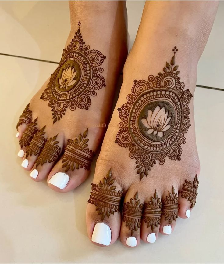 Leg mehndi design 40 Leg mehndi design 40