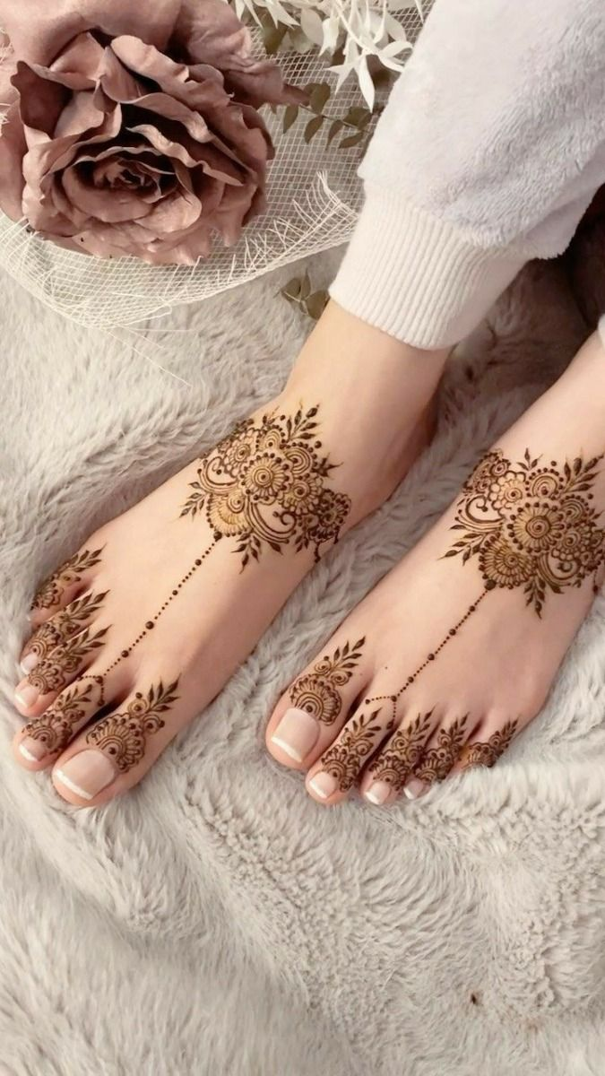 Leg mehndi design 44 Leg mehndi design 44
